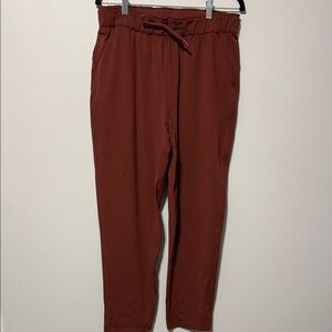 LULULEMON | Women's Keep Moving Pant 7/8 HR size 10